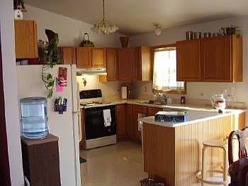 4th image of 711 Birch Dr