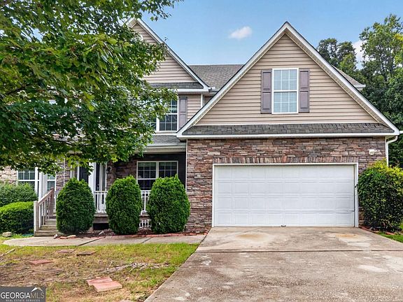 3rd image of 3410 Garden Mist Cir