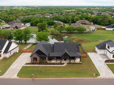 10160 Oakwood Dr, Edmond, OK, 73025