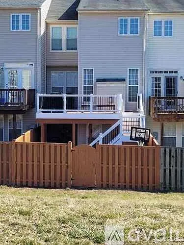 3 bed, 2.5 bath, 1584 sqft, $2,950 — Photo 2