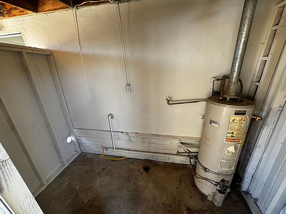 2nd image of 11237 16th Ave #A