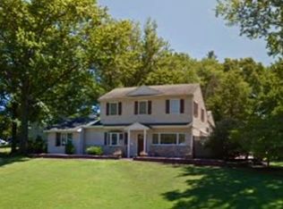 306 Preston Rd, Flourtown, PA 19031