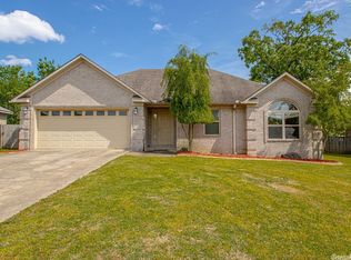 1708 Pilot Ct, Jacksonville, AR 72076