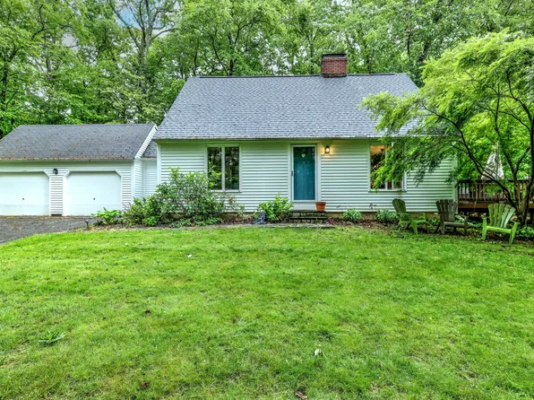 225 Rocky Mountain Road, Southbury, CT 06488