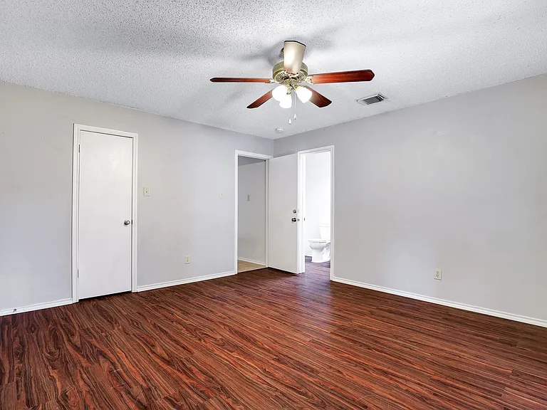 9535 Andrew Point — Photo 14