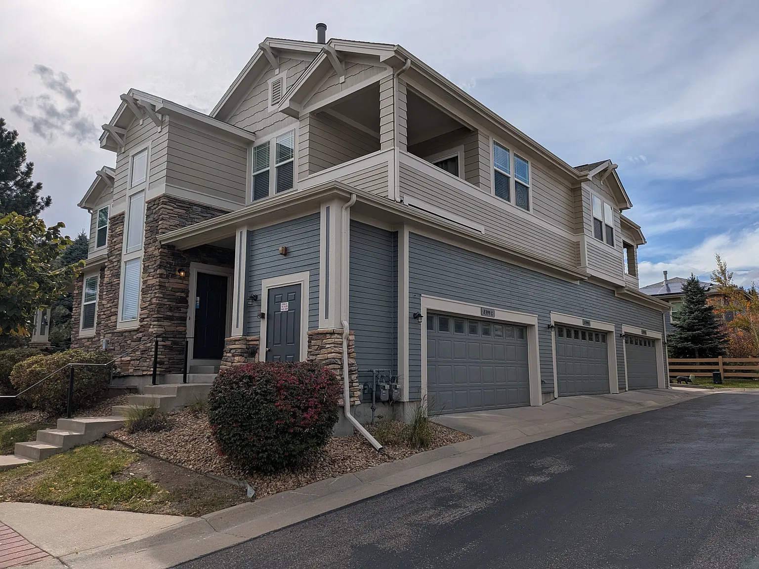 8399 Flora St — Photo 1