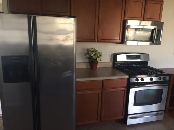 352 Carlton Dr, Chapel Hill, NC 27516