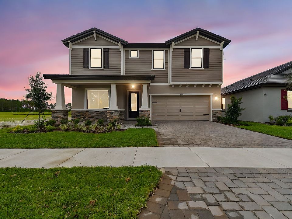 Juniper FL - Craftsman Elevation home exterior William Ryan Homes Tampa