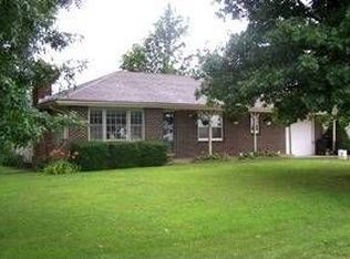 1104 N Metcalf Rd, Louisburg, KS 66053