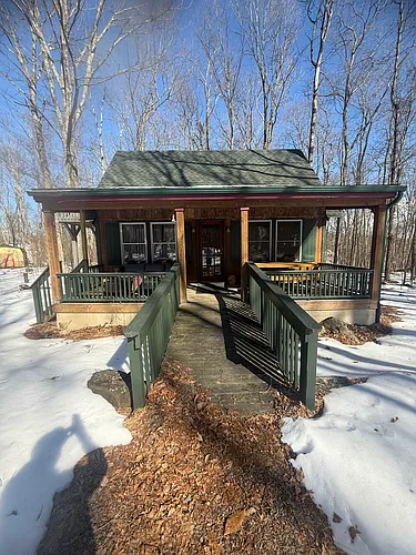228 Estate Dr Photo 1