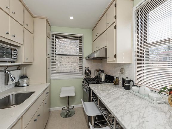 4th image of 245-92 62nd Ave #E1