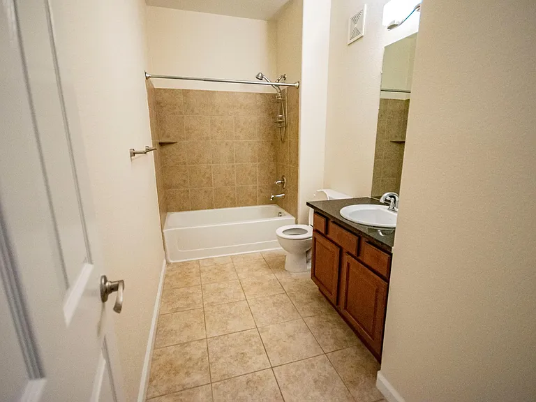 3045 Blue Sky Cir #18-206 — Photo 7