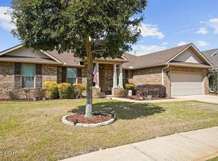 351 Brighton Cv, Freeport, FL 32439