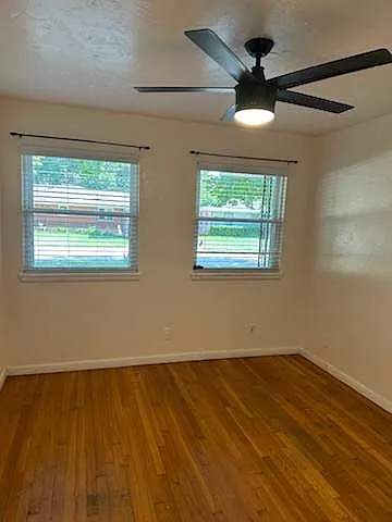 1525 Melrose Dr — Photo 13