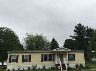 412 N Ewing St, Tallula, IL 62688