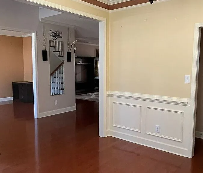 165 Keaton Dr — Photo 7