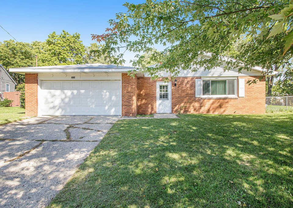 1st image of 7026 Balfour Dr