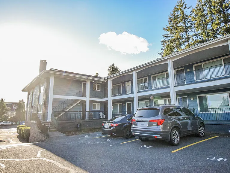 Vista Hills Apartments — Photo 44