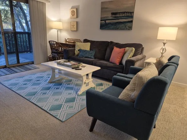 1 Tanglewood Dr APT 501, Hilton Head Island, SC 29928