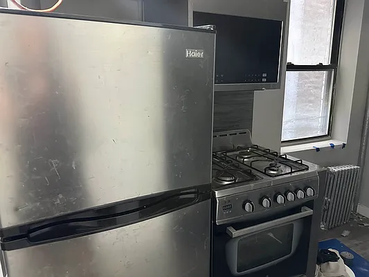 Rented by Premier One Realty LLC | media 3