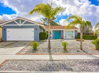 1801 Kingston Dr, Escondido, CA 92027