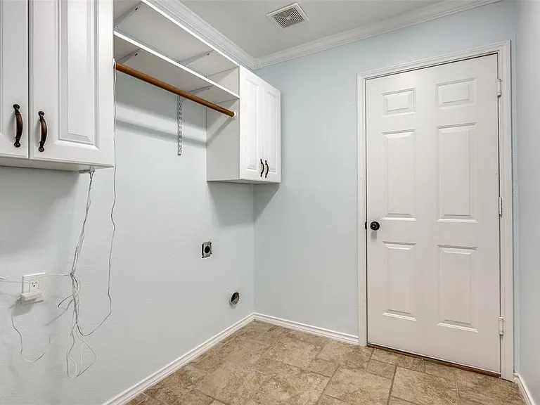 1617 Redwood Dr — Photo 16
