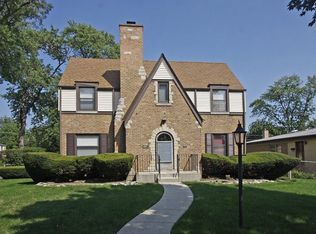 8257 N Oriole Ave, Niles, IL