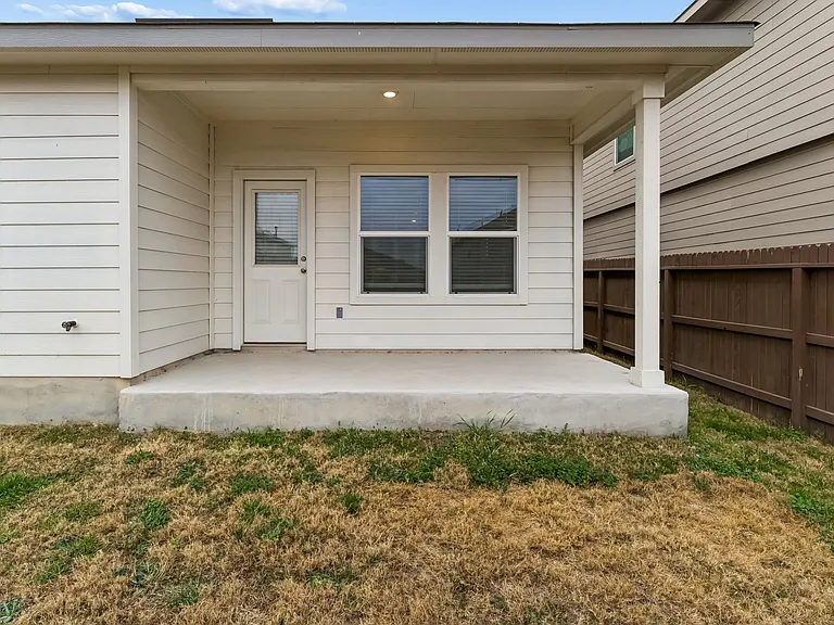 4550 Meerkat Dr — Photo 35