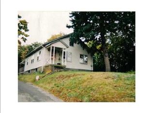 407 E Main Rd, Middletown, RI 02842