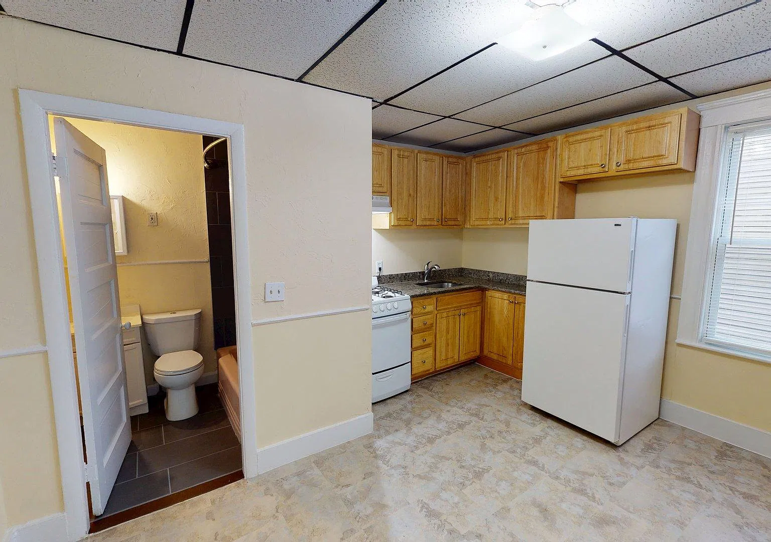 1 bed, 550 sqft, $1,695 — Photo 1