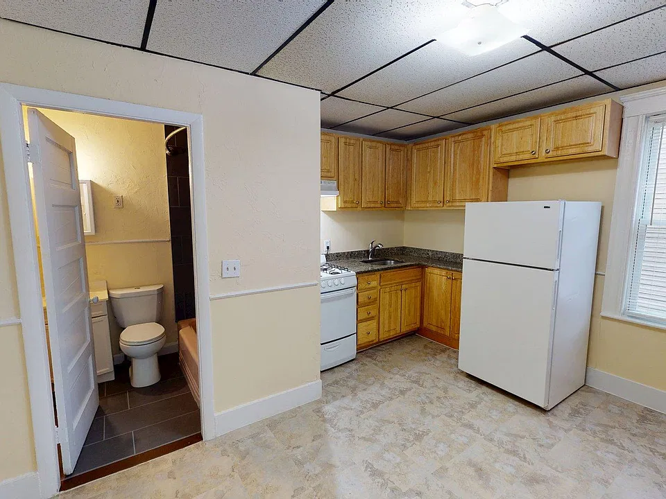 6 Carleton St #2-F