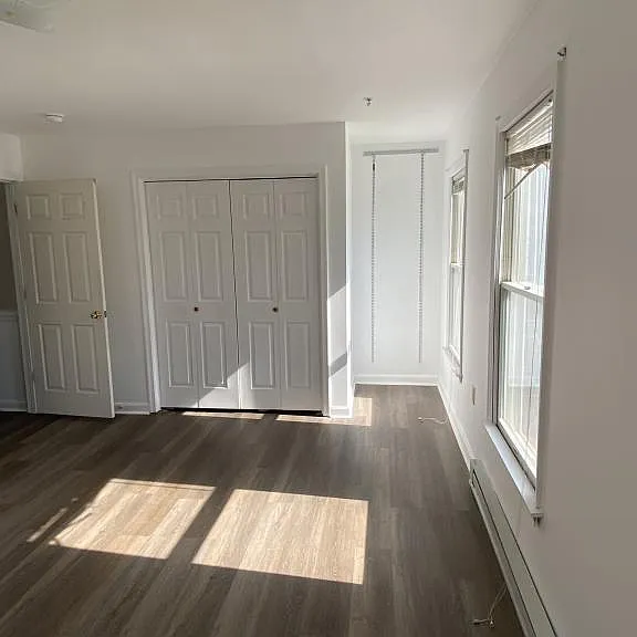 525 Papa Ct — Photo 4