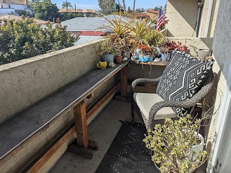4517 College Way #L — Photo 12