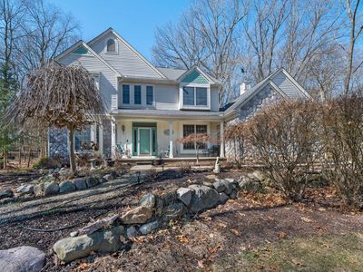 585 Timber Ridge Dr, Highland, MI, 48357