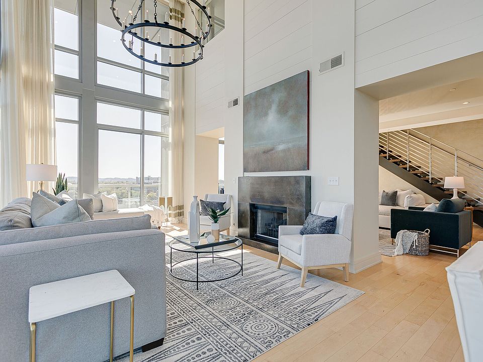 1st image of 900 20th Ave S APT 1702