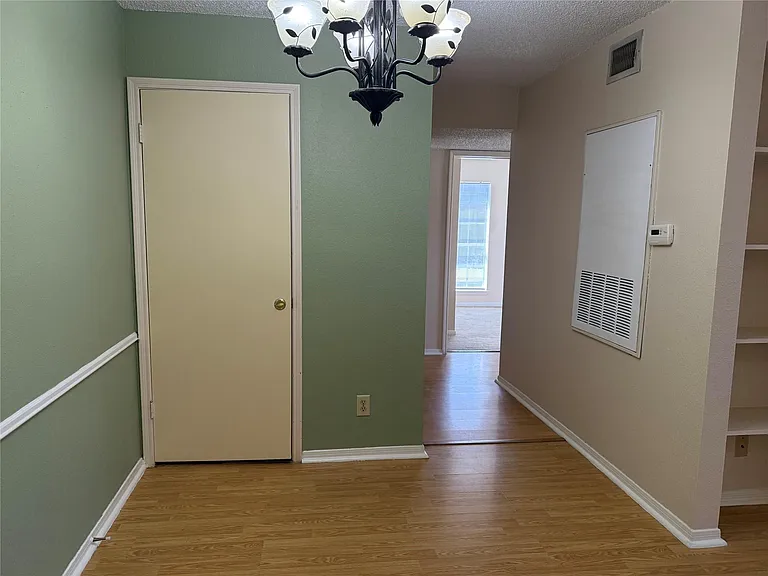 2121 Hepburn St #1102 — Photo 12