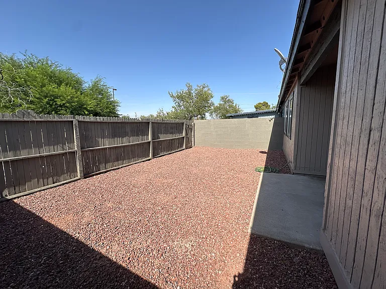 5130 S Montana Pl — Photo 10