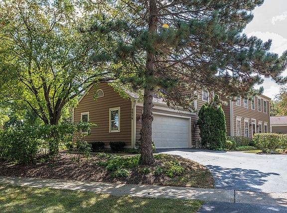 3rd image of 2056 Creekside Dr