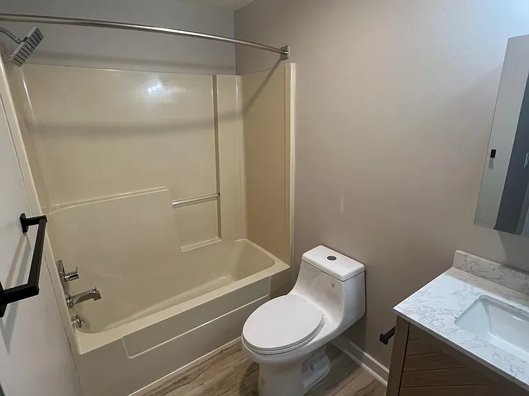 101C4 Whiting St #C4 — Photo 19