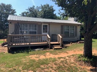 21135 E Eighth St, Hinton, OK 73047