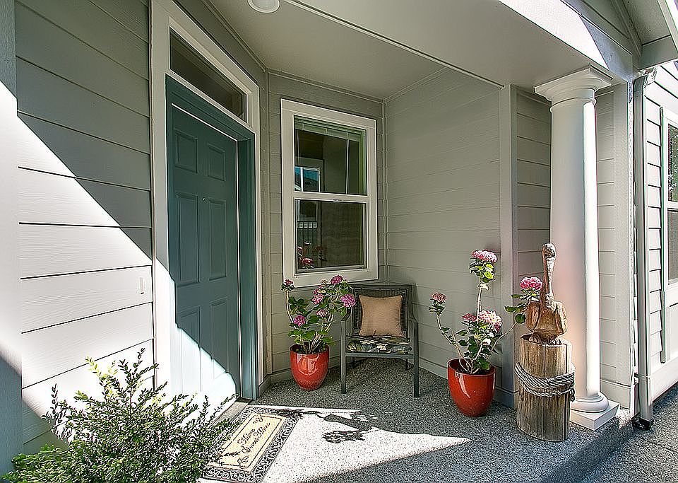 1st image of 13428 238th Pl NE