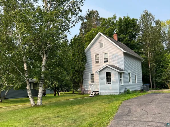 1729 Carver Ave, Duluth, MN 55803
