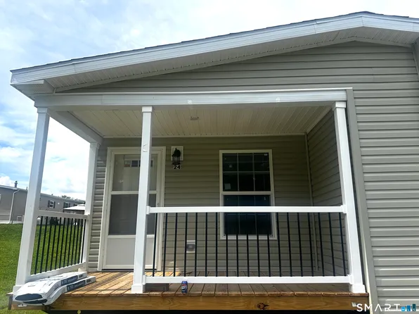 24 Boulder Way, Ledyard, CT 06339