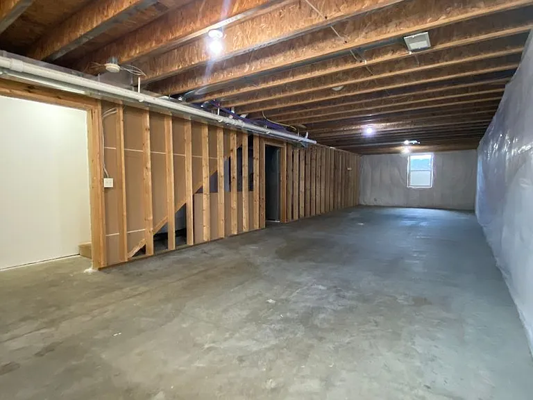30185 Holben Woods Ln — Photo 36