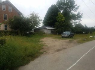 69 Douglas Ave, Providence, RI 02908