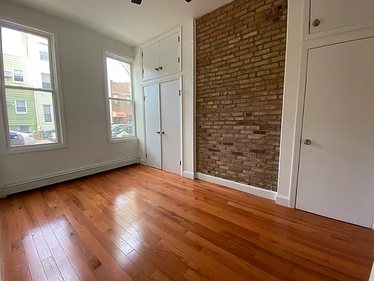 Rented by Compass | media 8