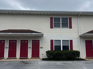 81 Oriole Dr, Ephrata, PA 17522