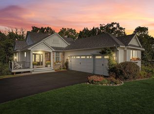 2711 Selena Cir, White Bear Township, MN 55110