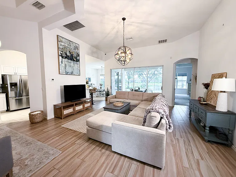 7829 Founders Cir — Photo 14