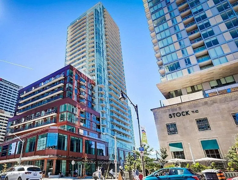 2 bed, $2,550 — Photo 1